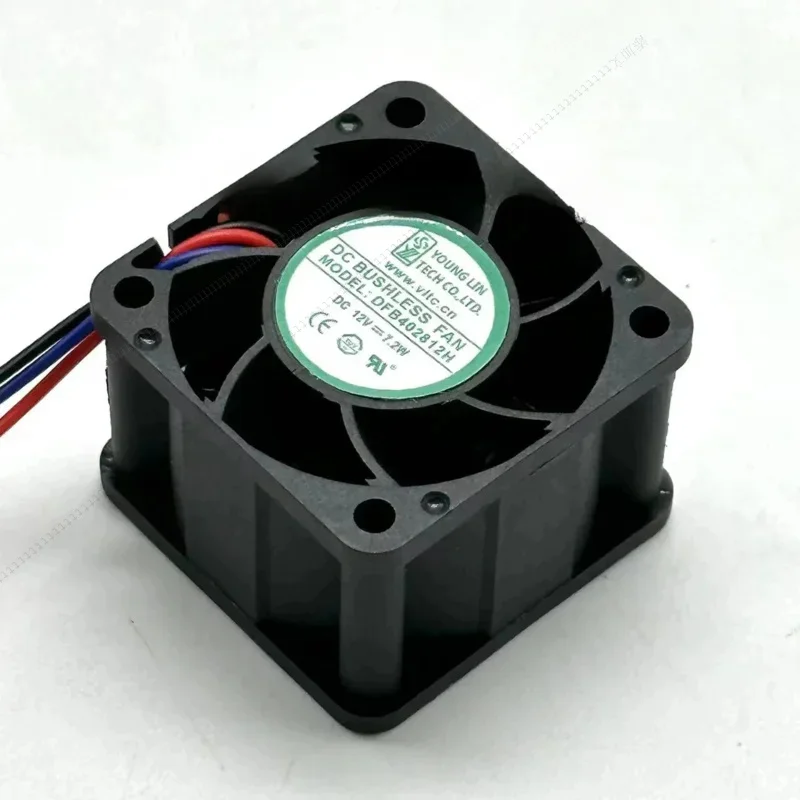 

W Young Lin DFB 402812 H DC 12 В 7,2 Вт 40x40x28 мм 3-проводной охлаждающий вентилятор для сервера