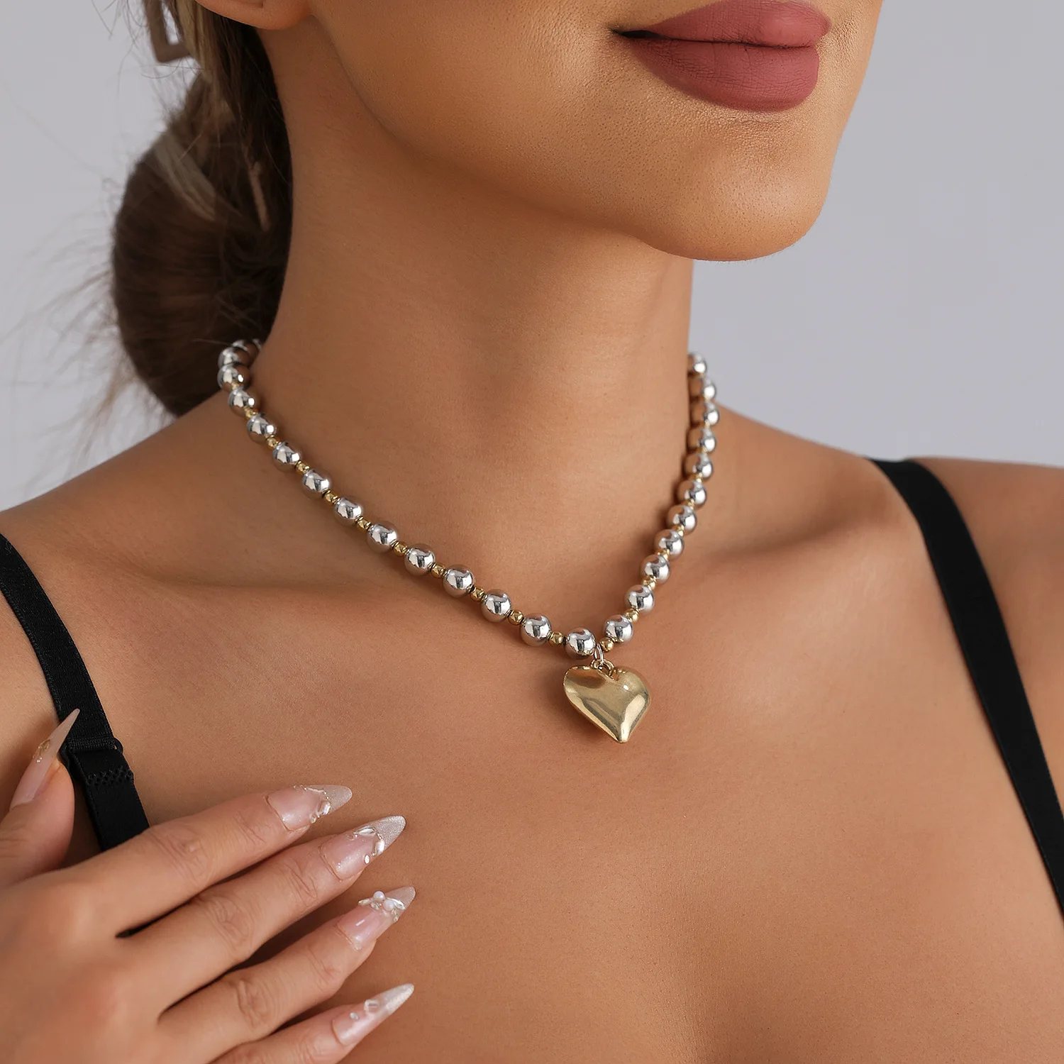 Classic Peach Heart Pendant Bead Necklace Korean Fashion Jewelry Girl's Sexy Heart-shaped Clavicle Chain For Woman