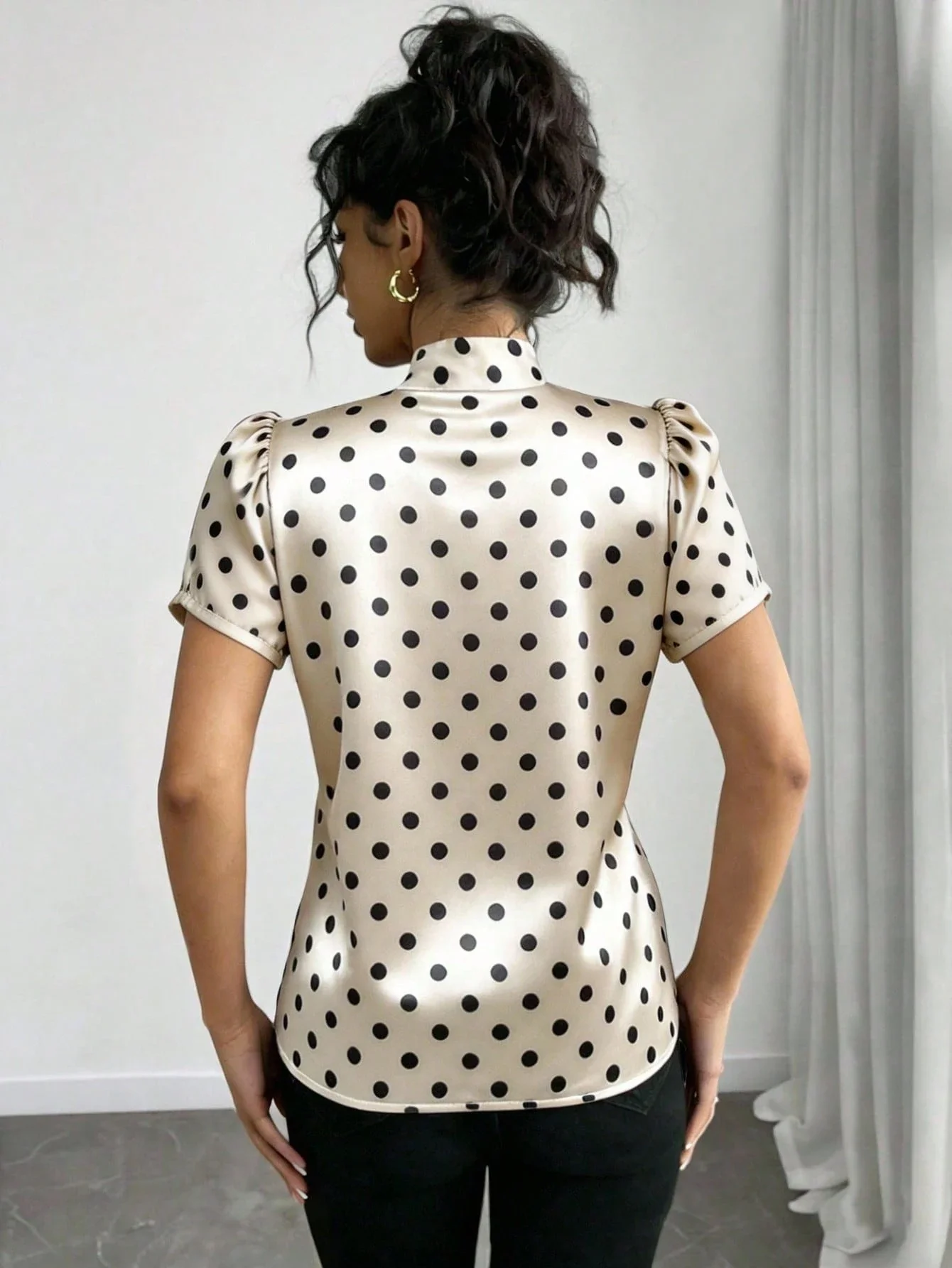 

Женская блузка с бантом и рукавами-фонариками в горошек, повседневный элегантный топ