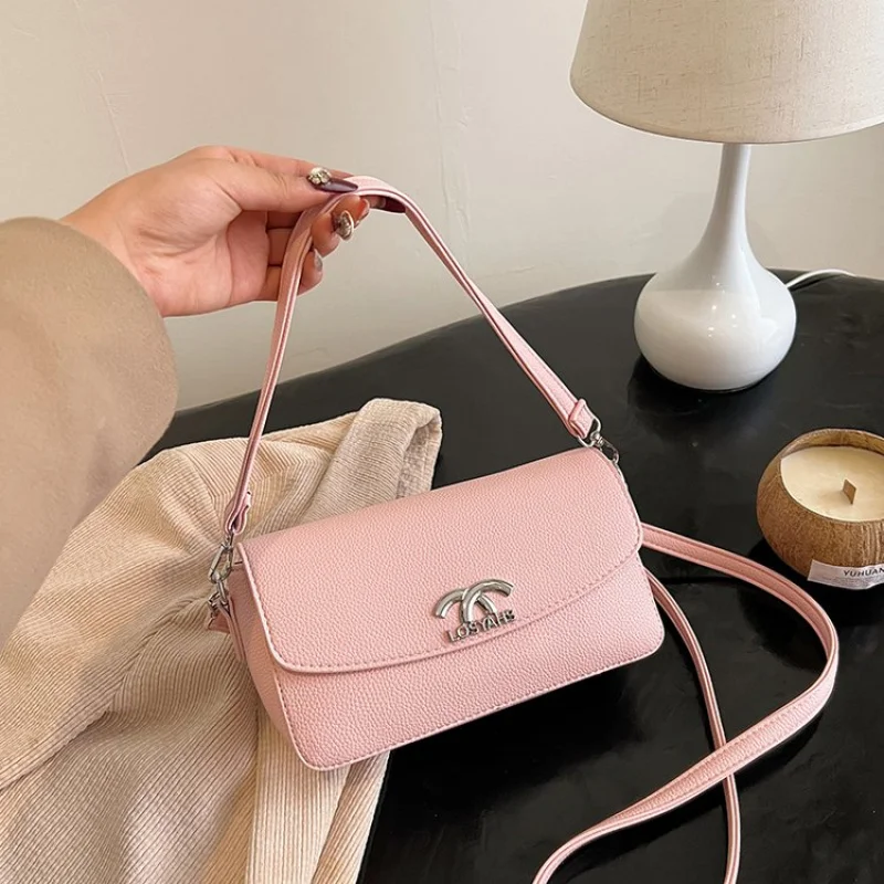 

Ladies Tote Bag Made Of Fine Leather Featuring Trendy Paris Casual Daily Modern Look​