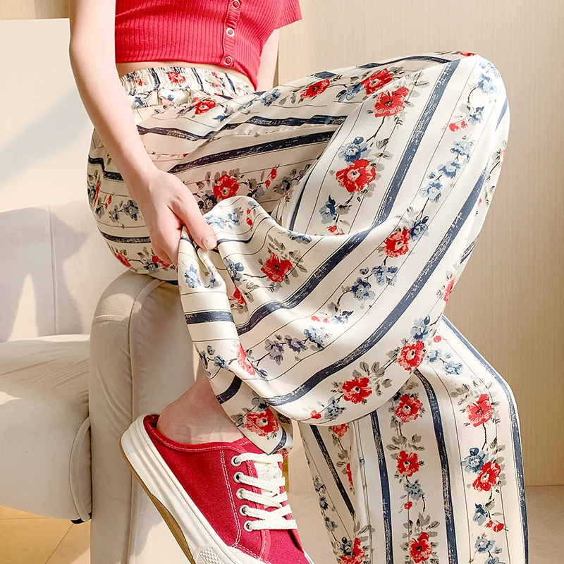 

Ice Silk French Vintage Printed Wide Legged Pants Lazy Korean Vacation Style Fragmented Flower Drop Straight Leg mop pants