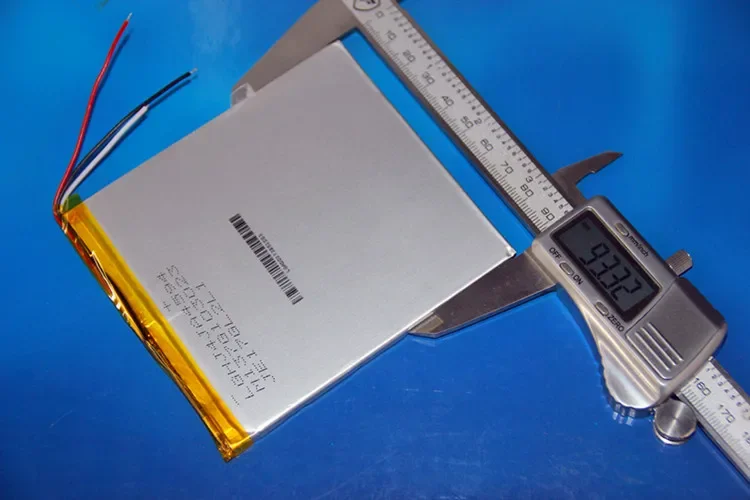 Nuevo 4394106   Batería de tableta PC de doble núcleo P85A para V972 V971 quad core Ramos V975M I10 celda de iones de litio recargable 3 cables