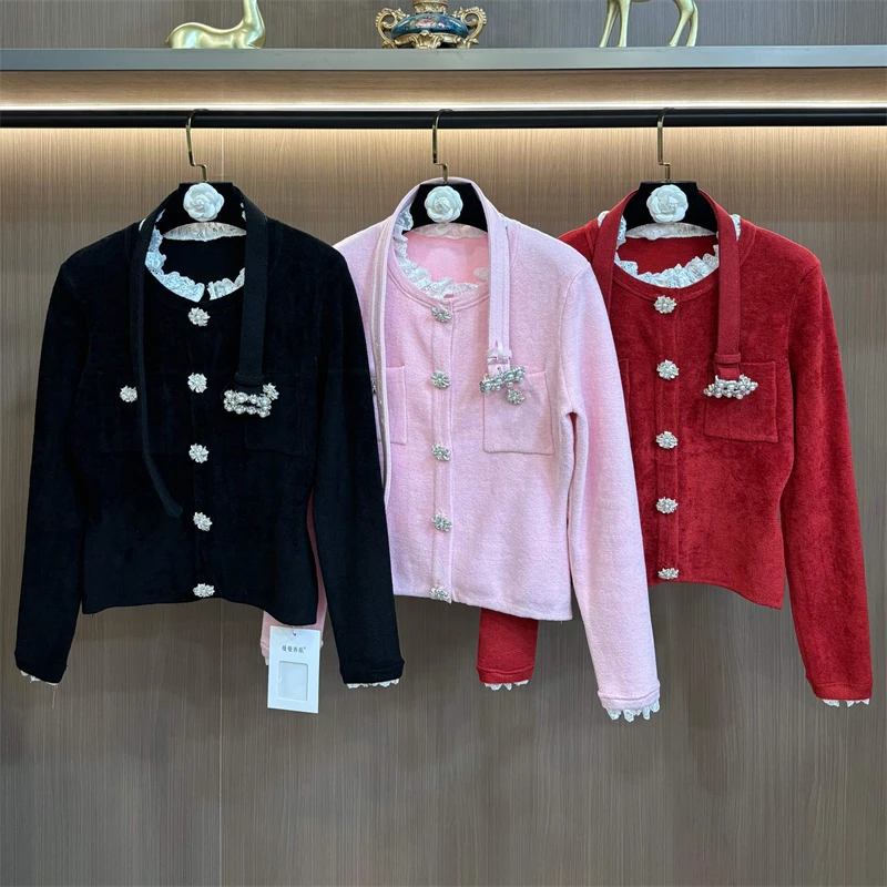 

Новый весенний женский бархатный вязаный кардиган из синели с круглым вырезом, высококачественный модный пригородный топ с украшением в виде ромбовидных пуговиц