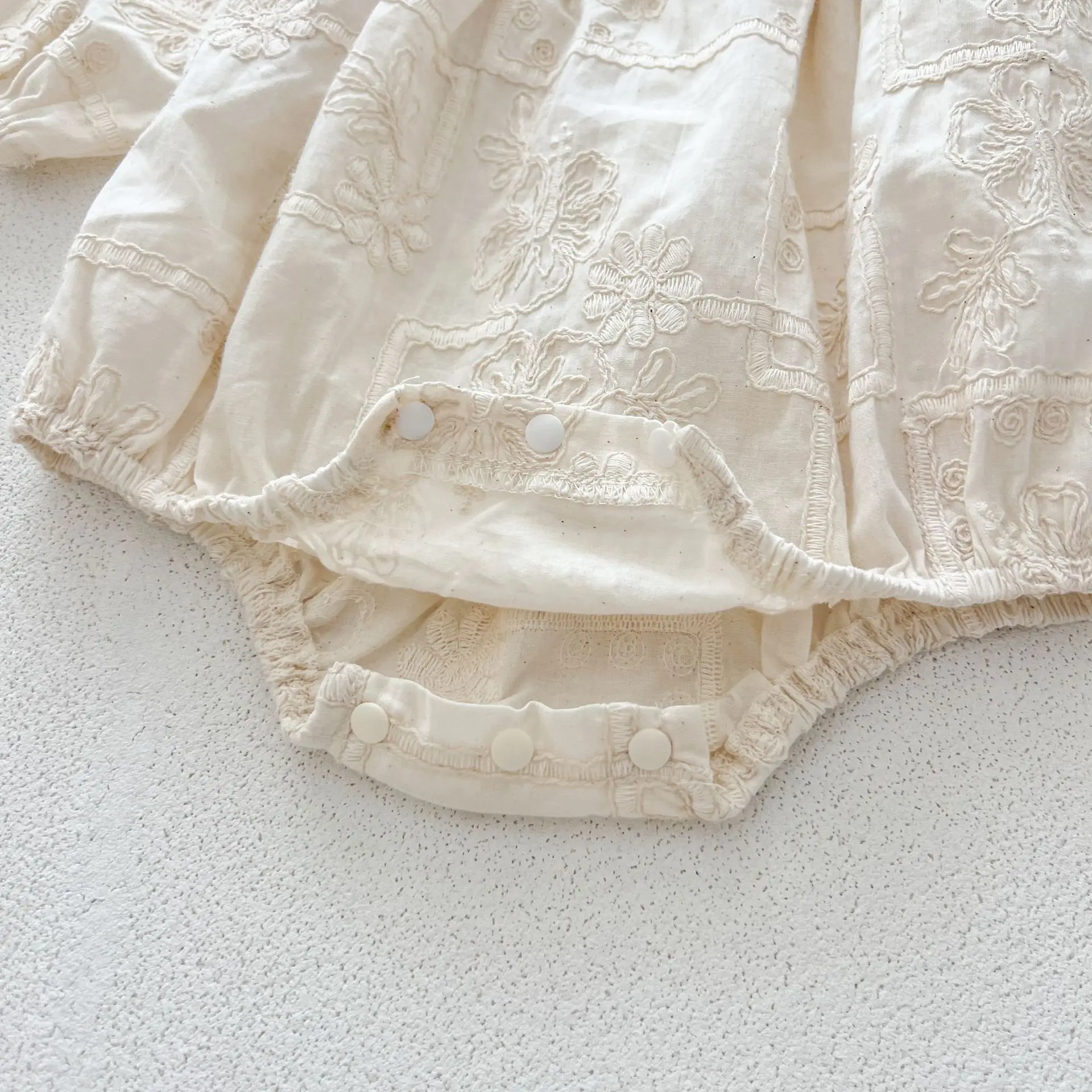 Autumn Newborn Infant Baby Girls Lace Lapel Romper Sister Embroidery Dresses Muslin Rompers Kids Onepiece Fashion Baby Clothing