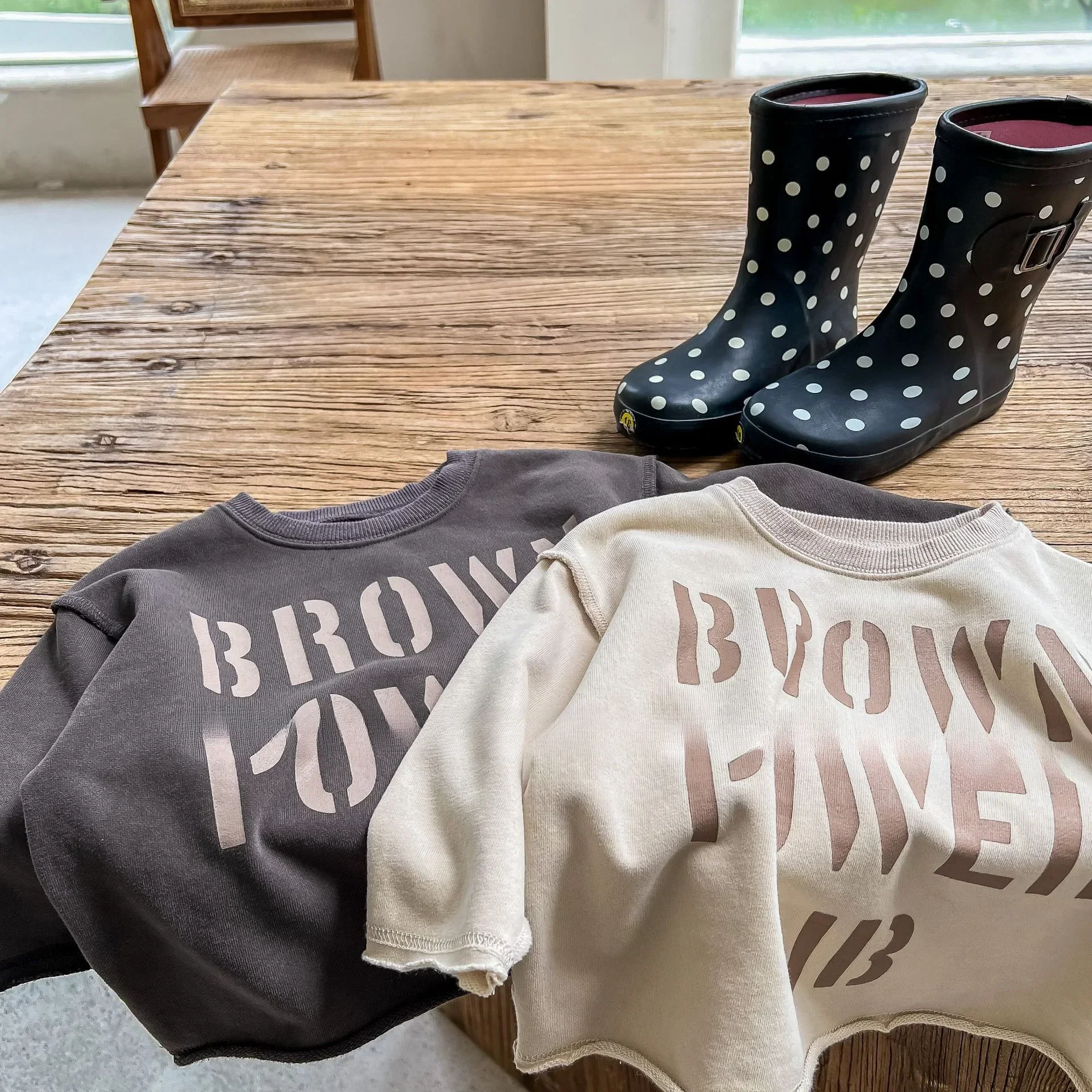 ملابس الأطفال الجديدة للأطفال هوديي الأولاد تي شيرت الفتيات قاعدة قميص الخريف القطن رسالة اليابانية الكورية طويلة الأكمام تي شيرت #2