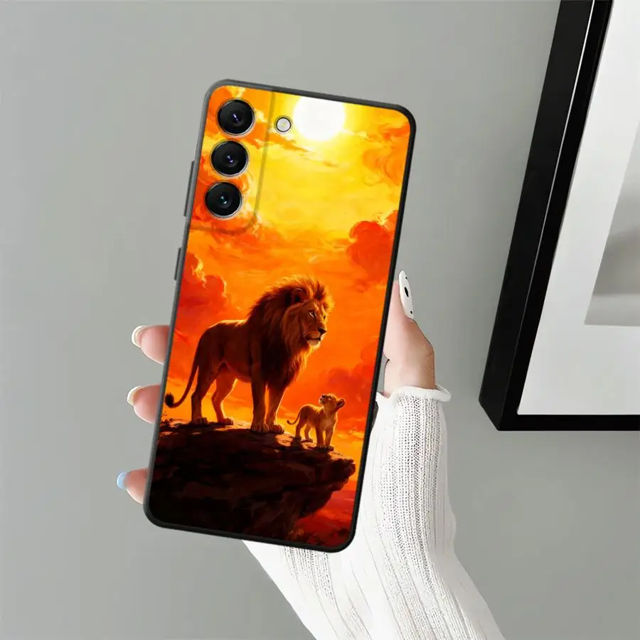 Phone Cover Case for Samsung Galaxy A37 A05 A23 A53 A17 A06 A55 A25 A16 A57 A15 A52 A36 A73 A51 A50 A13 A70 A41 A12 Lion And