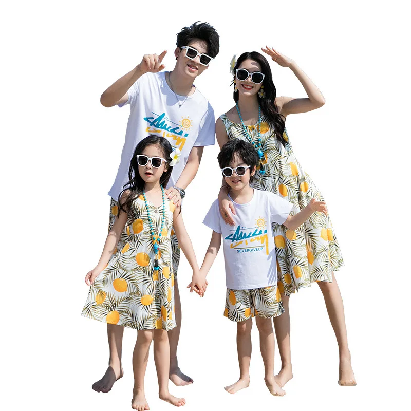 Summer Beach Family Matching Outfits Mum Daughter Floral Dresses Dad Son Cotton T-shirt+Shorts Couple Clothes Holiday Seaside