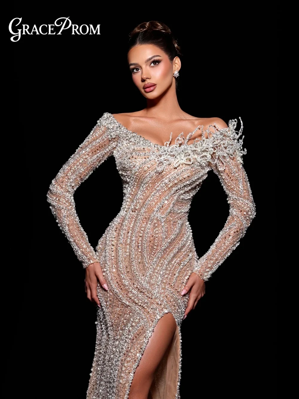 

Romantic Off-Shoulder Evening Dress Graceful A-Line Crystal Evening Gown Luxurious Long-Sleeve Floor-Length Party Gown Customize