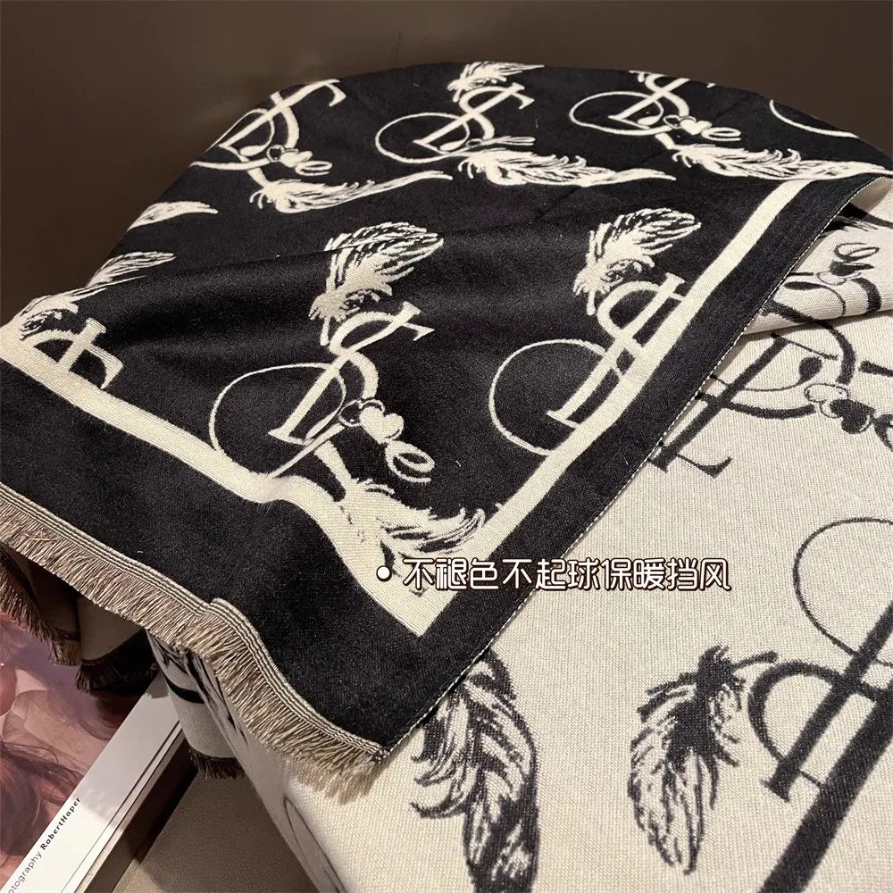 Black-and-white double-sided warm scarf female winter high-grade rectangle 190*65 can be used as a shawl multifunctional noble c