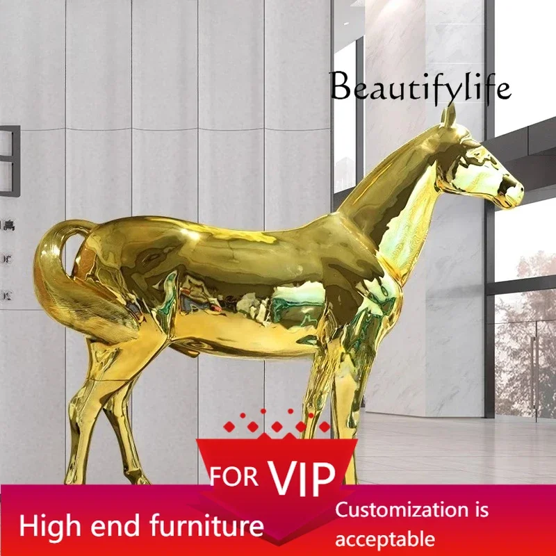 

UP Golden Malaysian ornaments Light luxury high-end sculptures Living room Office gifts Lucky floor decorations