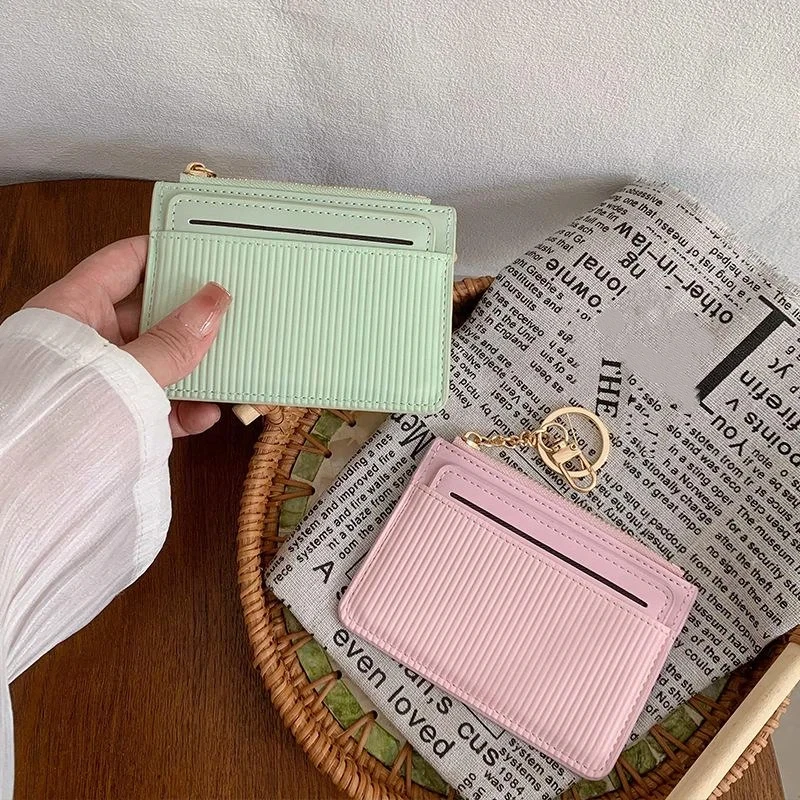 Striped PU Leather Card Holder With Multiple Card Slots Zipper Pocket And Keychain Perfect For Daily Commute Shopping Travel