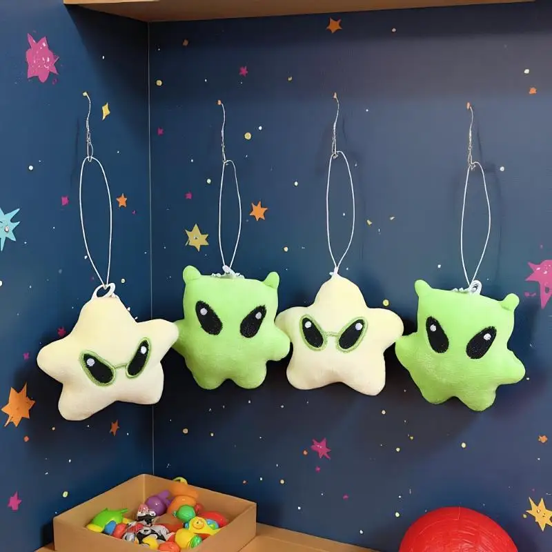 مجموعة مفاتيح من القطيفة على شكل دمية فضائية لطيفة مكونة من 5 قطع؛ ديكور معلق على حقيبة الظهر الجديدة؛ هدية حلوة للأزواج #2