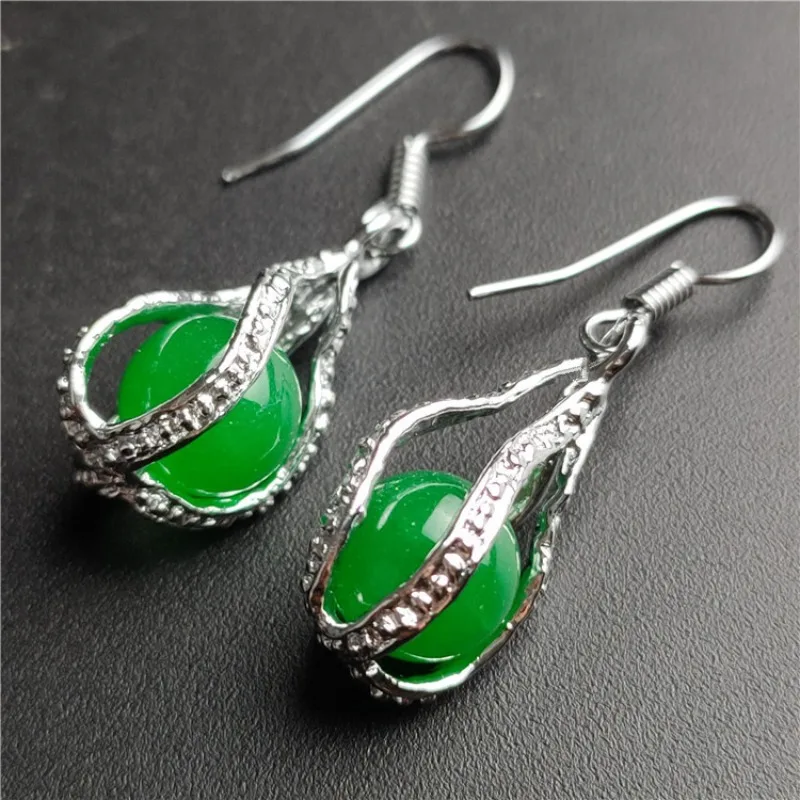 

Natural Green Chalcedony Hand-carved Round Bead Earrings Fashion Boutique Jewelry Women Green Crystal Earrings