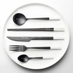 Nordic Stainless Steel Cutlery Set Black and White Western Tableware Knife Fork Spoon Set Chopsticks Creative Silverware Set