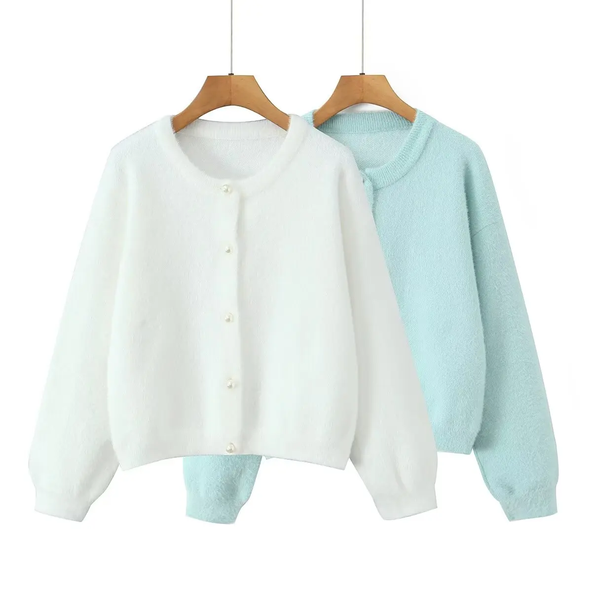 

DiYiG WOMAN 2025 Winter New Fashion Pearl Buckle Knitted Cardigan Retro Long Sleeve Crewneck Sweater Outerwear Mujer