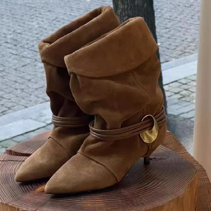 النساء مطوي حذاء من الجلد مع حلقة معدنية حزام الرجعية قبعات رعاة البقر الغربية الأحذية أشار تو كعب منخفض العلامة التجارية مصمم الأحذية كعب الأحذية