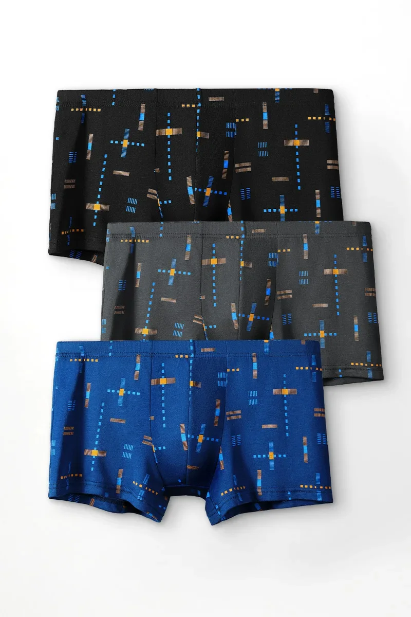 

3pc Commuter boxers with wrinkle-resistant fabric to keep them structured for a relaxed schedule