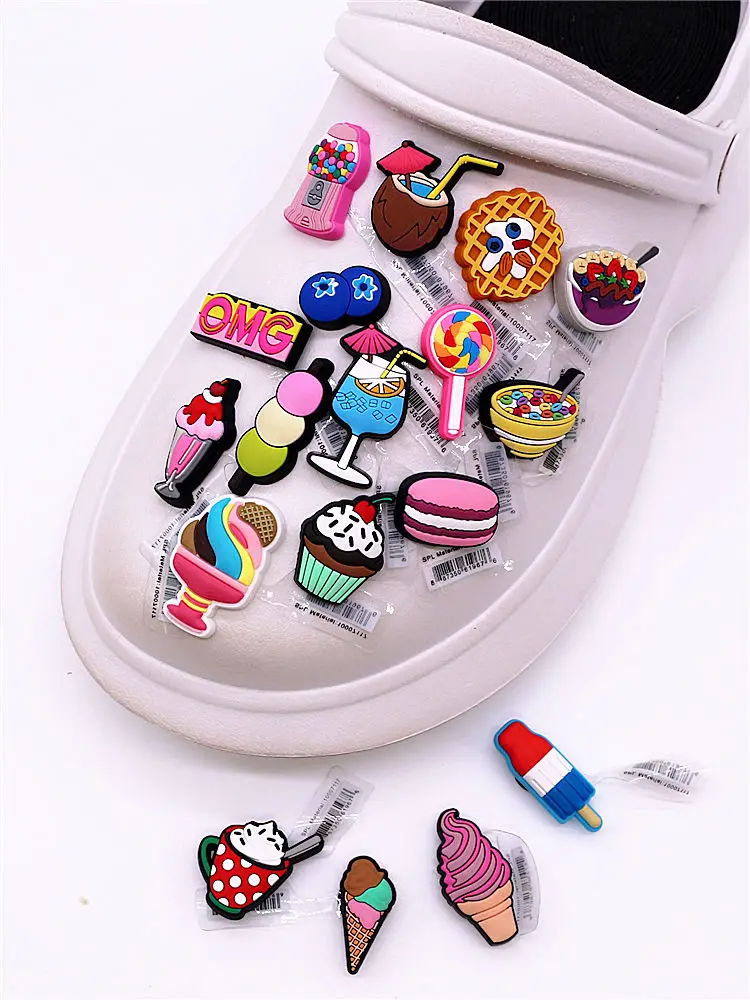 1Pc 3D Sweet Dessert Clog Charms Candy Kawaii Cute Yummy Bakery Icecream Waffle Cupcake Trendy Hole Shoes Accessories Decor Gift