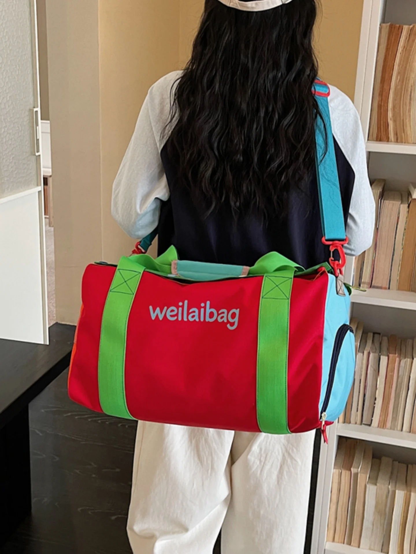 multi-functional-travel-bag-lightweight-luggage-coverable-suitcase-short-business-trip-sports-fitness-backpack-canvas-material