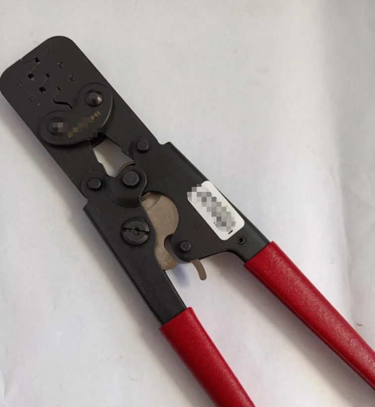 

1pcs new and origianl connector 12085271