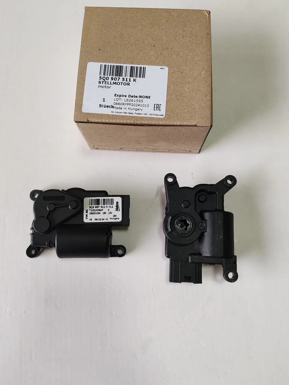 

Оригинальный OEM 5Q0907511K 2Q0907511G серводвигатель привода клапана размораживания обогревателя для VW Touran Octivia Superb Leon Ateca TRO Atlas