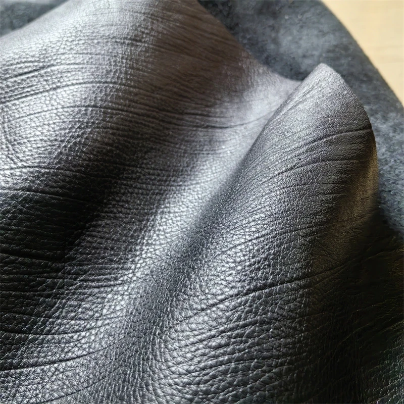 

1.4/1.6mm Black Bark Grain Cowhide. First Layer Leather. Real Leather Fabric. Handmade DIY For Cushion Bags. Full-Sheet Cutting