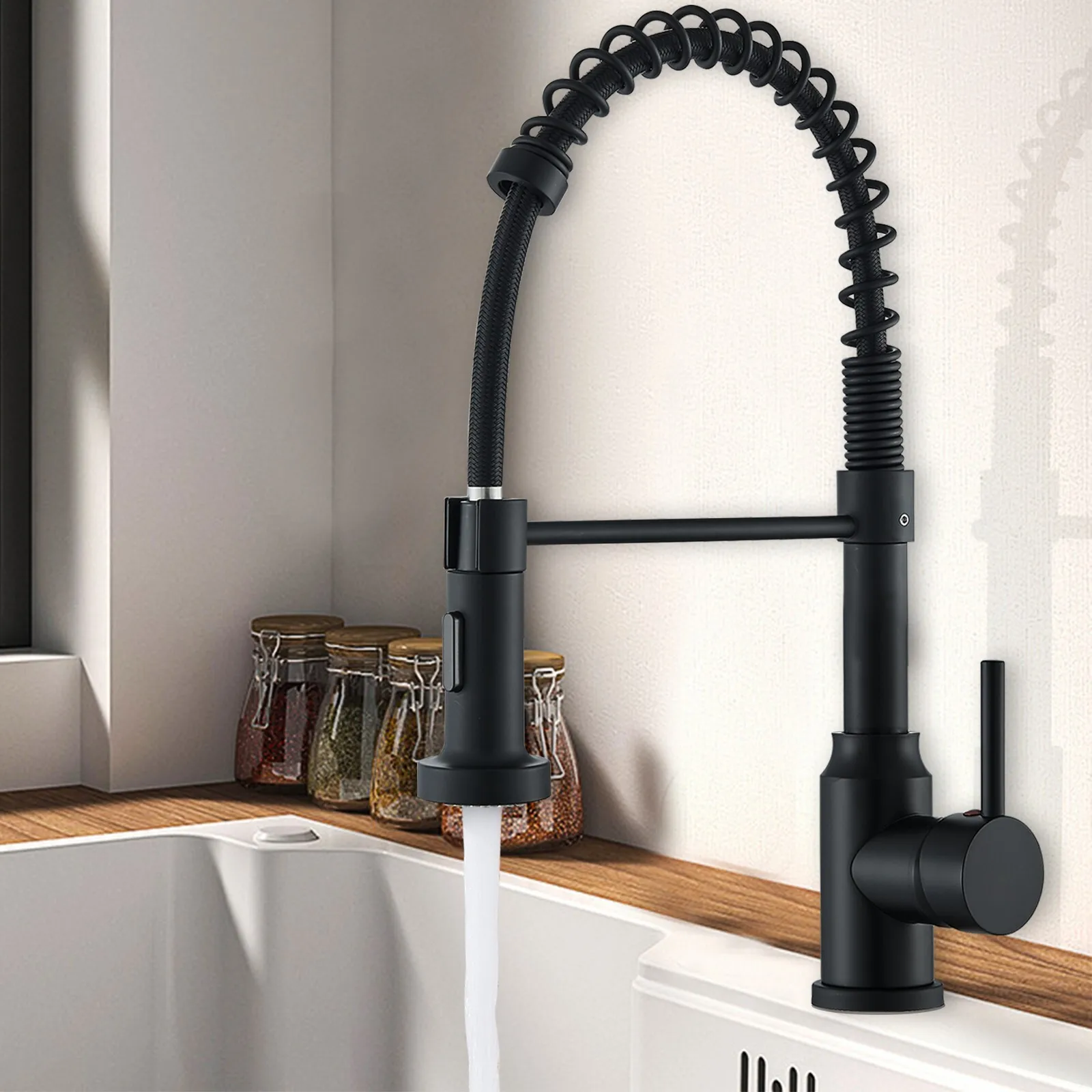 

Black Kitchen Faucet with Pull Down Sprayer Commercial Single Handle Sink Faucet