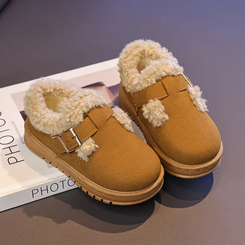 

Детская повседневная обувь, модная зимняя обувь в стиле ретро для мальчиков и девочек, замшевая теплая зимняя обувь с круглым носком, 2025 г., новые детские туфли на плоской подошве с мягкой подошвой