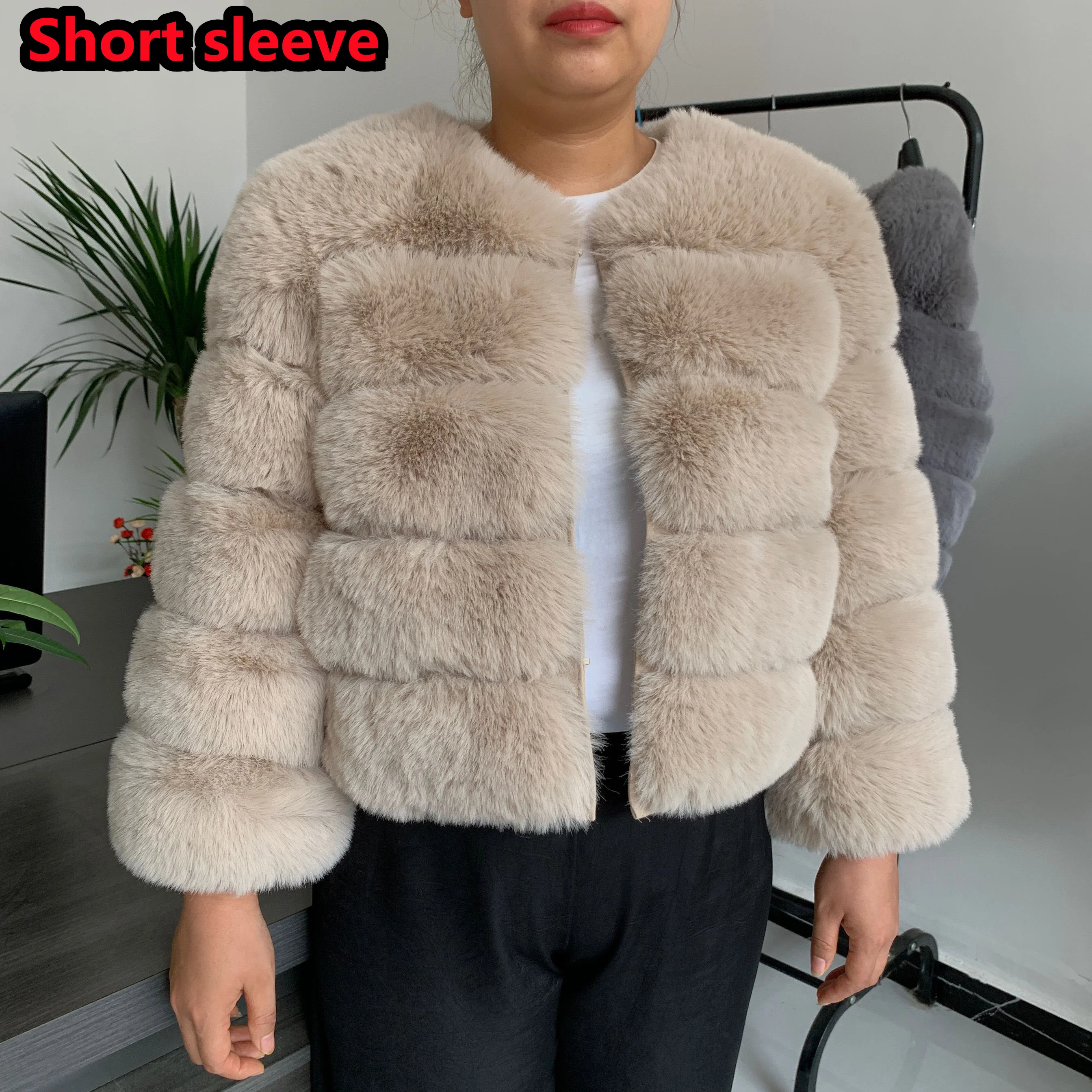 Women\'s Fashion faux fur coat super hot Autumn Winter women short Faux fox fur fluffy jacket high quality 7xl Ladies furry coats