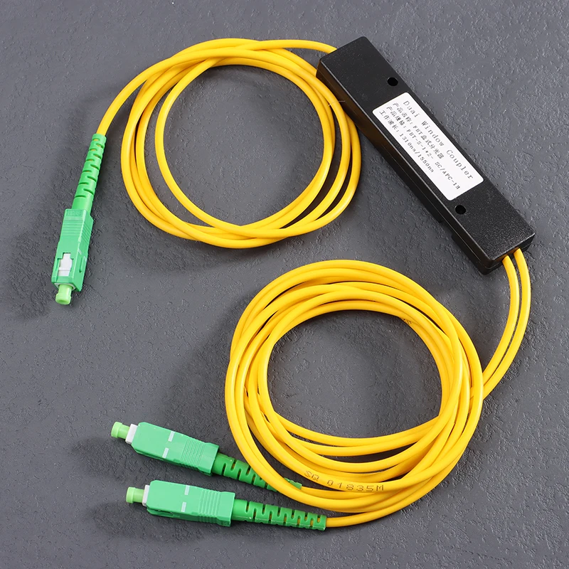 1Pc 1x2 FTTH Fiber Optic Splitter 1 Point 2 Fiber Optic Splitter Box Tapered 1 To 2 Splitter Box SC/APC Computer Accessories