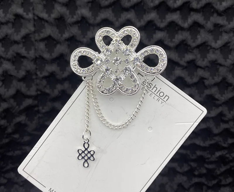 

Chinese Mongolian Elemental Alloy Silver Plated Inlaid Brooch Chest Flower