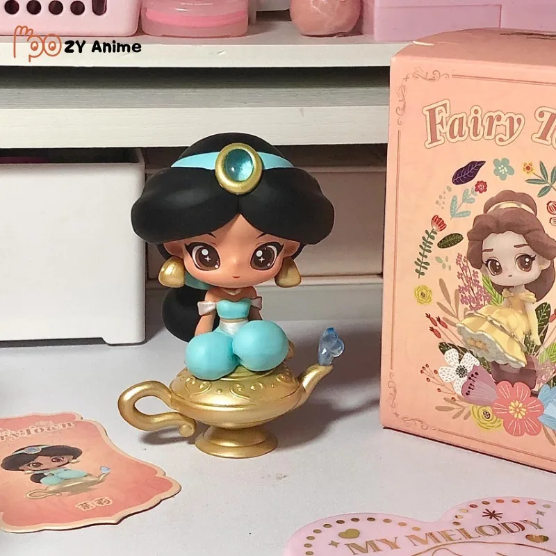 Disney Princess Fairy Tale Town Series scatola cieca misteriosa Cute Anime Character Figure Ornaments Toys sorpresa regalo di festa