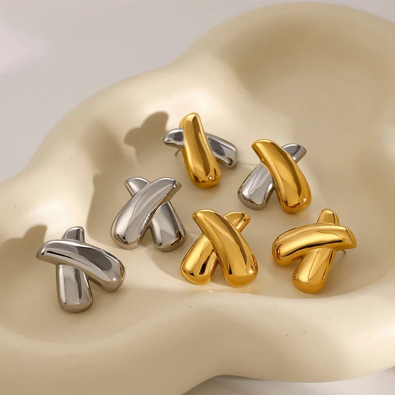 

PAPERPLUS | 18k Gold Stainless Steel Modern Earring. Waterproof. Luxury Designer Jewelry. 1Pair. New