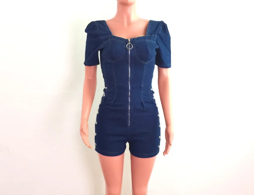 جمبسوت حريمي موضة ربيع 2026 جديد بسلسلة جانبية تصميم مفرغ وياقة مربعة وأكمام منتفخة نصف سحاب رومبير من قماش الدنيم بدون ظهر #4