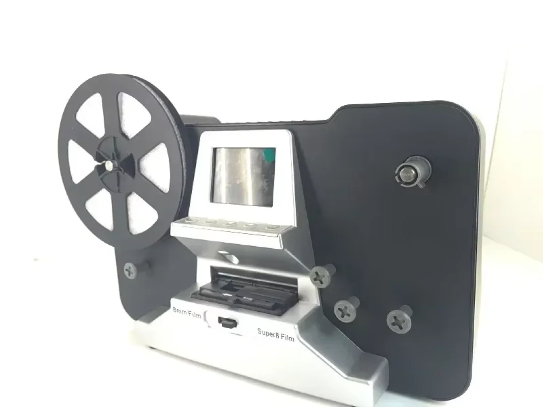 New Generation Super 8mm /8mm Roll Film Scanner