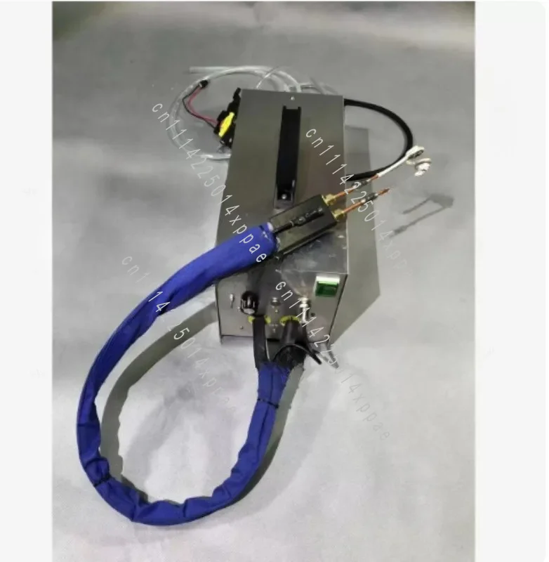 Handheld High Frequency Induction Heating Machine, 25KW Portable Copper Pipe Welding Tool for Aluminum Iron Brazing