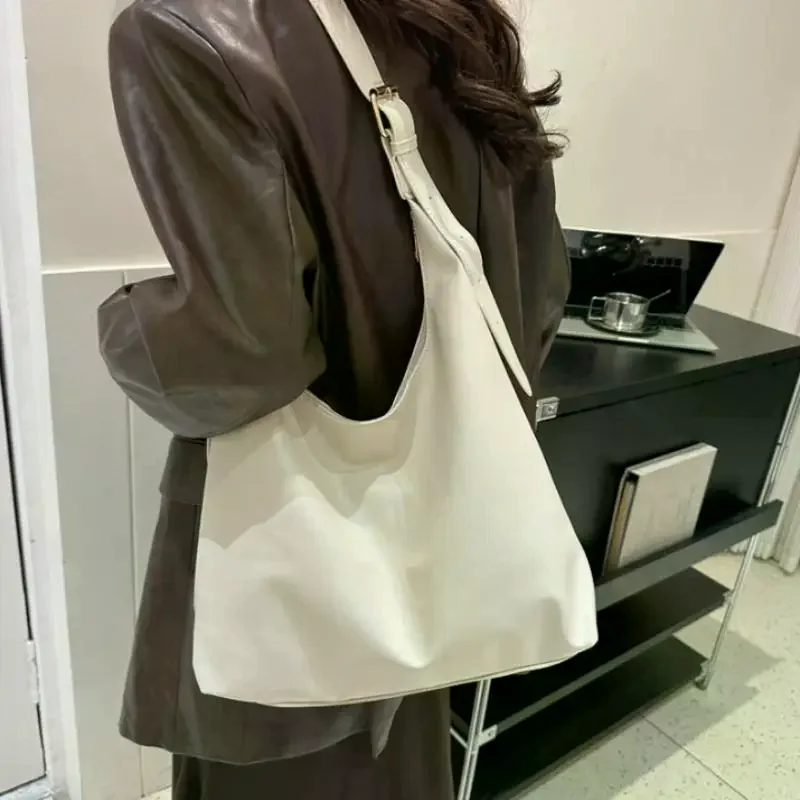 Fashion Large Capacity Womens Tote Bag Eco-friendly Material Shoulder Bag for Commuting Shopping Fall Winter