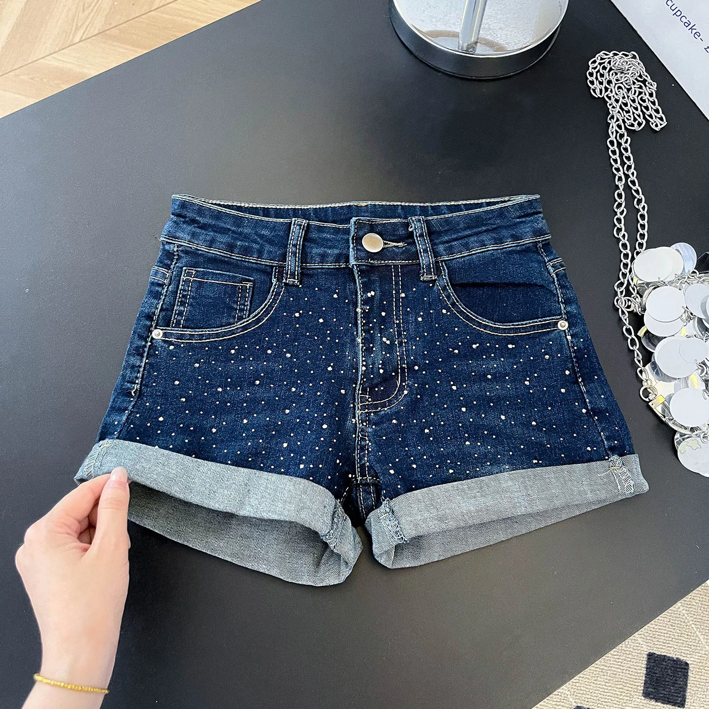 Retro Blue Rhinestone Denim Shorts For Women American Casual Fashion High Street Summer Spicy Girl Slim Shiny Hot Pants