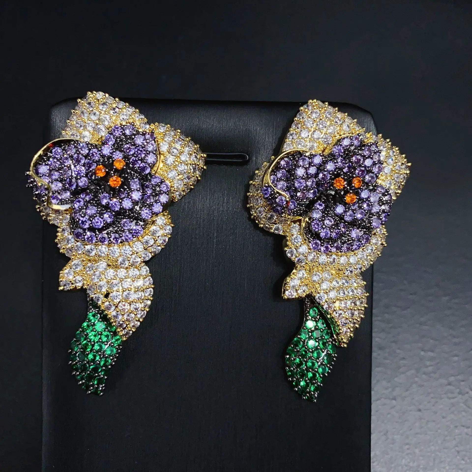 

Vintage Gentle Women Multicolor Flower Shape Earrings Women's Clothing Party Banquet Prom Festival Travel Jewelry Set E280