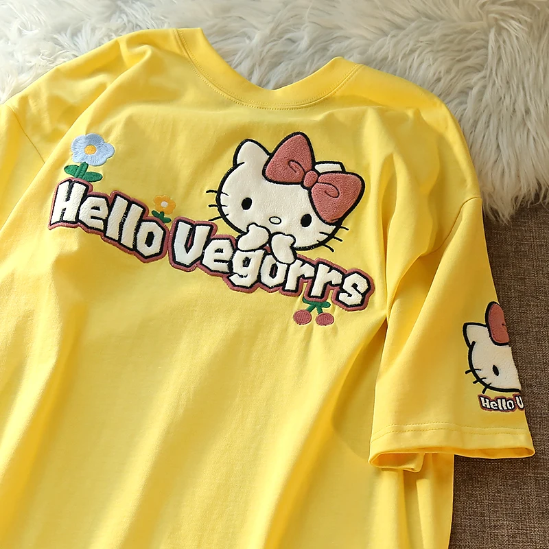

2024 Sanrio Cartoon Figure Hello Kitty Short Sleeves Embroidery Youth Popularity Breathable Loose Type Washable Does Not Fade