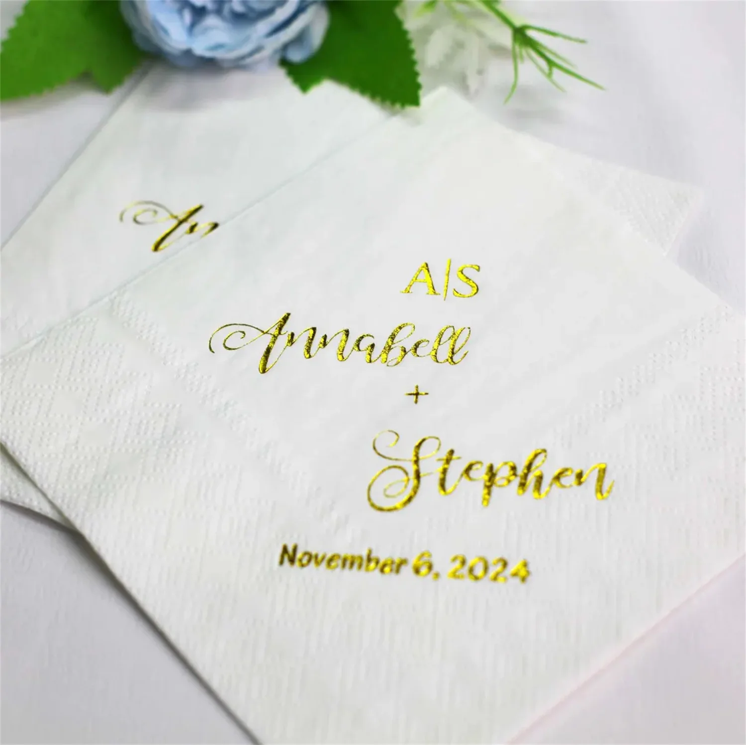 50 PCS Custom Wedding Napkins, Personalized Foil Cocktail Napkins, Gold Foil Rehearsal Dinner Napkins, Monogrammed Initials Enga