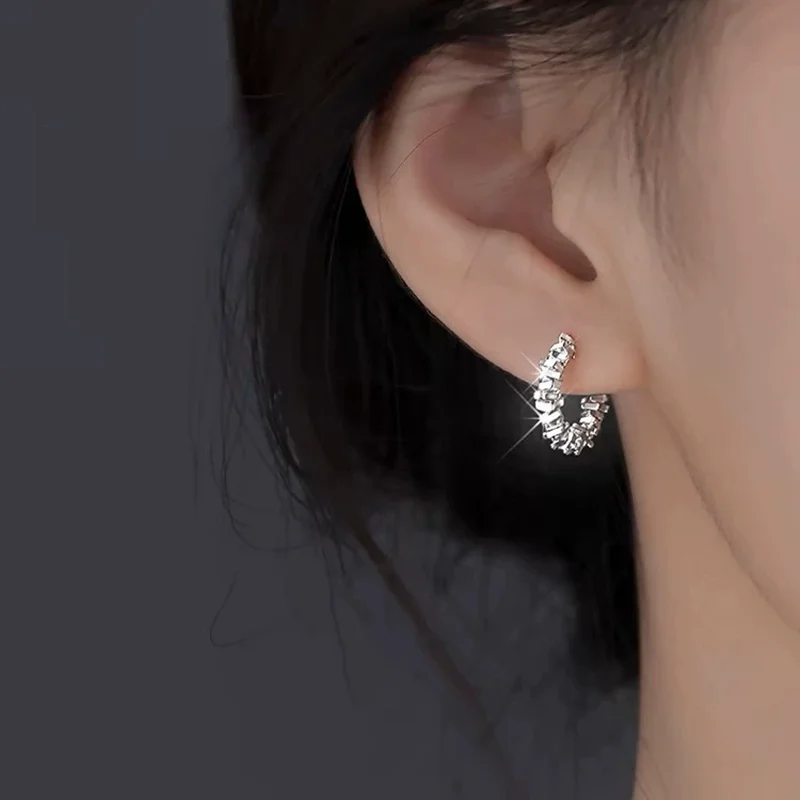Uneven Twist Metal C Shape Dangle Earrings for Women Golden Silver Color Semicircle Drop Earrings Simple Retro Geometry Jewelry