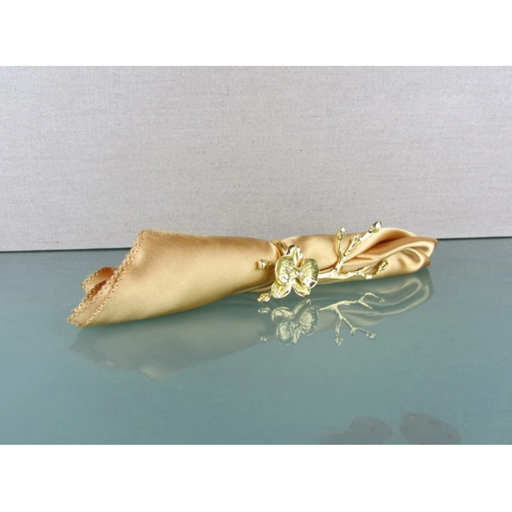 

1Pcs Floral Napkin Ring Holder Plum Flower Shape Decorative Table Accessory for Wedding Party Birthday Dining Decoration