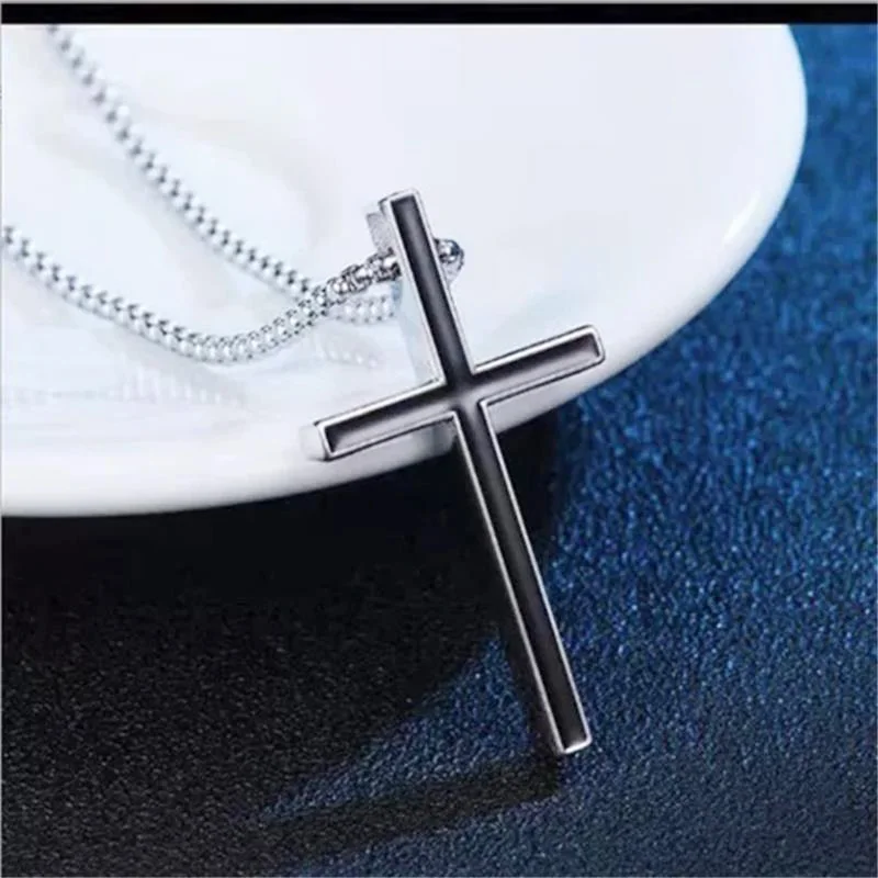 Simple Stainless Steel Cross Men\'s Sweater Chain Clavicle Chain Vintage Crystal Charm Pendant Necklace Jewelry for Women Gifts