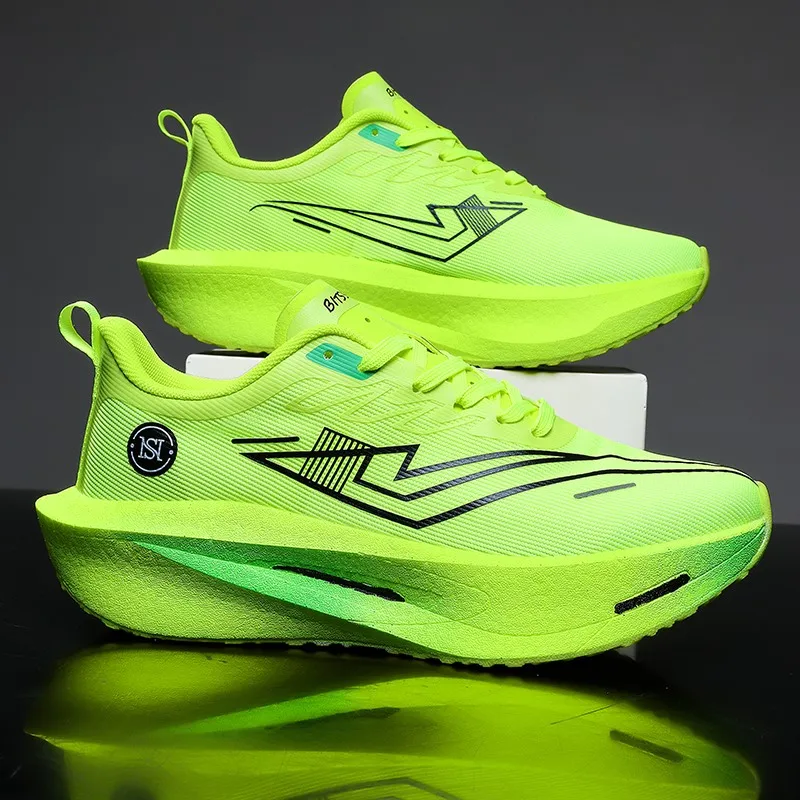 

Men Running Shoes High-Quality Professional Training Lightweight Wear-Resistant Sports Flat Casual Sneakers for Man