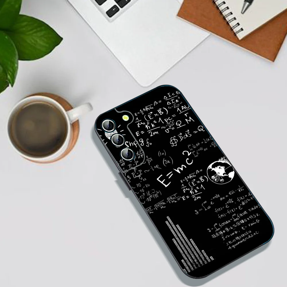 E Mc2 Formula Math Funny Science Phone Case For Samsung Galaxy A52 A12 A51 S21 Edge S22ULTRA S23 S20LITE Plus Ultra Black Cover