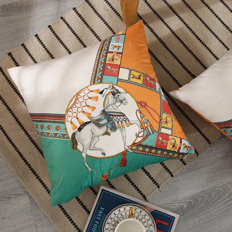 Funda de almohada de terciopelo holandés, cubierta de cojín con estampado de caballo blanco, 45x45cm, estilo lujoso, para cama, sofá, oficina,