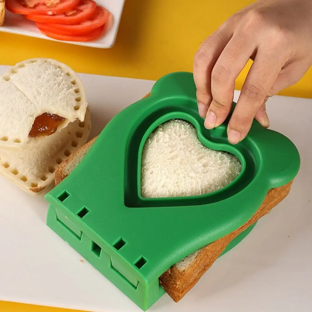 

Stainless Steel DIY Sandwich Cutters Mould Sealer Flip Heart-Shaped Toast Bread Mold Lunch Box Decor Sandwich Maker for Lunch
