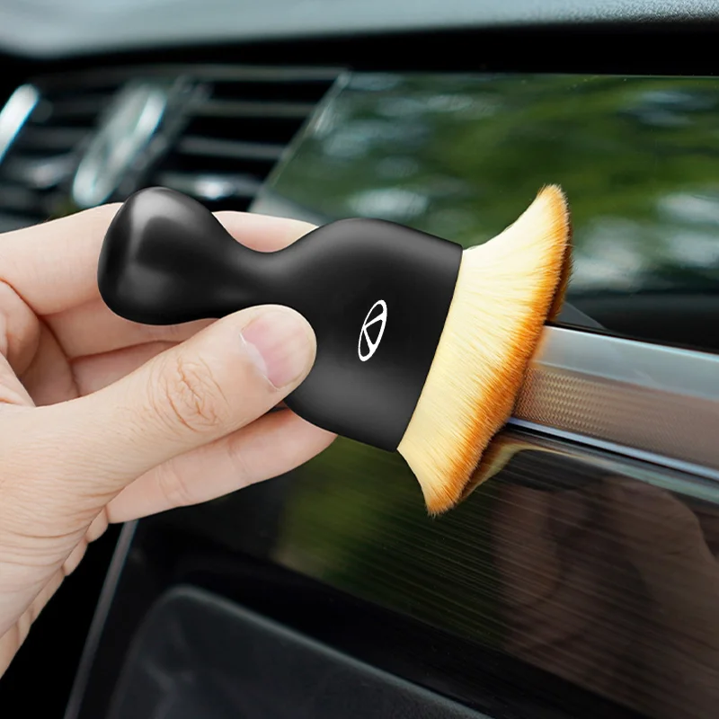 1pcs Car Interior Cleaning Brush A/C Air Outlet Dust Removal Soft Brush For Chery Tiggo 3 4 7 Amulet QQ Arrizo 5 Car Wash Tools