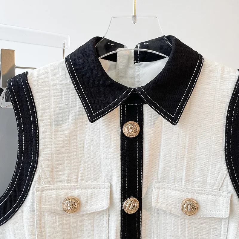 Abito senza maniche in maglia con fibbia dorata da donna, temperamento estivo di fascia alta, socialite, abiti aderenti aderenti alla moda trf